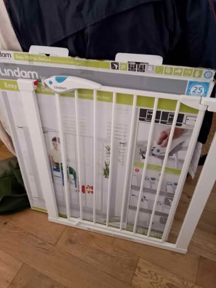 Photo of free Lindam Baby Gate (ME9) #3