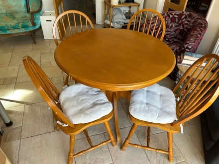 Photo of free Table and 4 chairs (London N12. Woodside Park) #1