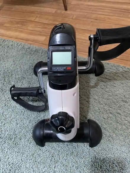 Photo of free Leg exerciser (Luton LU1) #1