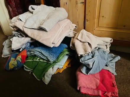 Photo of free A big bundle of towels (Teddington TW1) #1