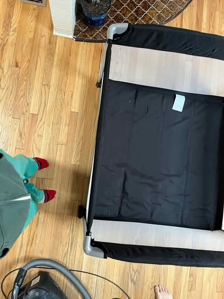Photo of free Joovy Room 2 (Washington and Lomas) #4