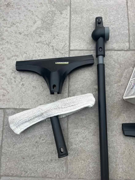 Photo of free Karcher window vac with extension pole and accessories (Skelton CA11) #4