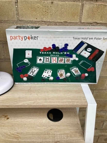 Photo of free Poker set new (Cricket Road OX4) #1