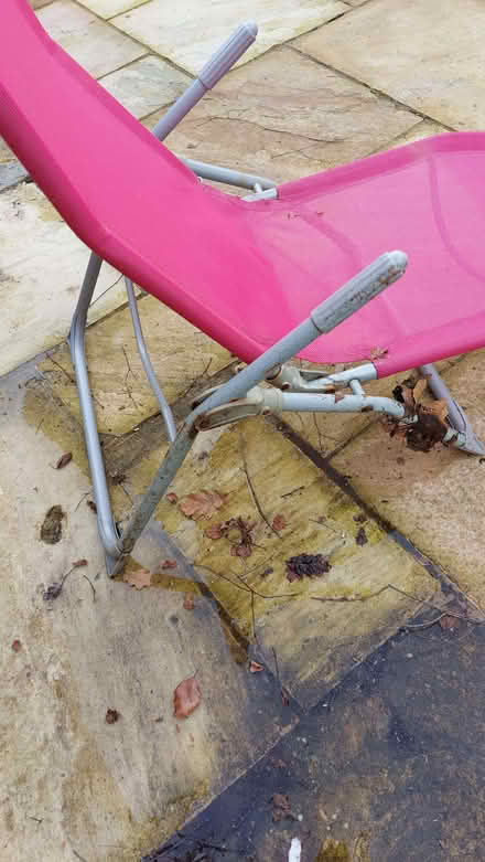 Photo of free Relaxer garden chair (Pembury TN2) #2