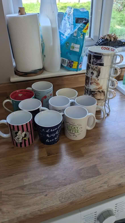 Photo of free Mugs (Loughton IG10) #3