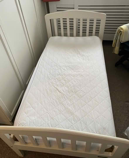 Photo of free Toddler bed (OX14 Abingdon) #1