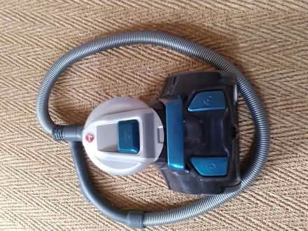Photo of free Hoover Breeze vacuum clearner (Aigburth L17) #1