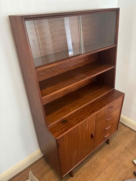 Photo of free Sideboard and small cabinet (North Finchley N12) #1
