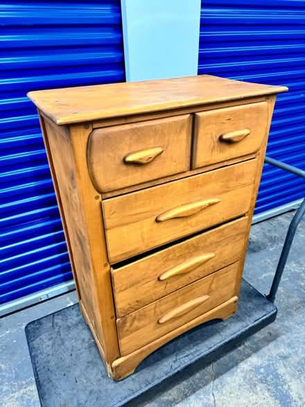 Photo of free Dresser (20017) #1