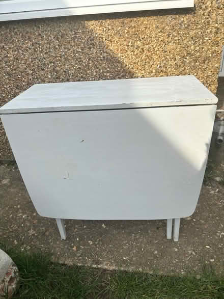 Photo of free Drop leaf table (HP5 Chesham) #2