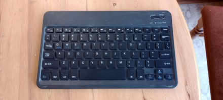 Photo of free Bluetooth keyboard (The Wells KT18) #1