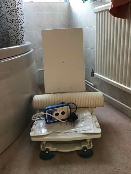 Photo of free Aquajoy bath chair (Southdown AL5) #2