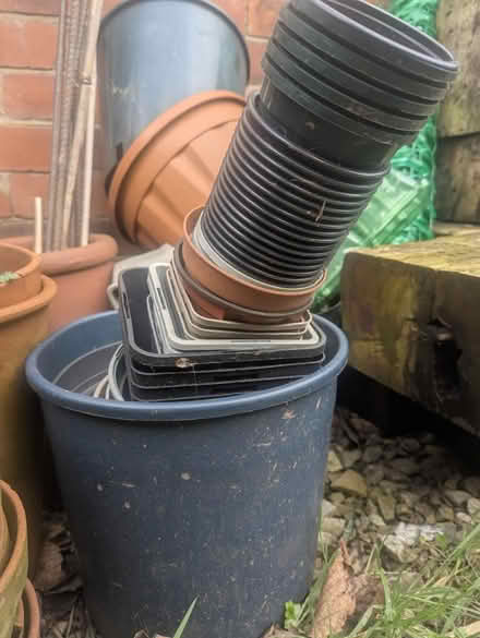 Photo of free Various Plastic Pots (ST6) #3