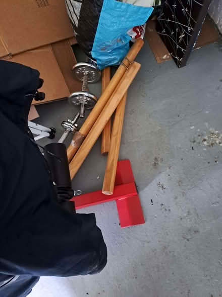 Photo of free Good condition dinning table (Southcourt HP21) #2