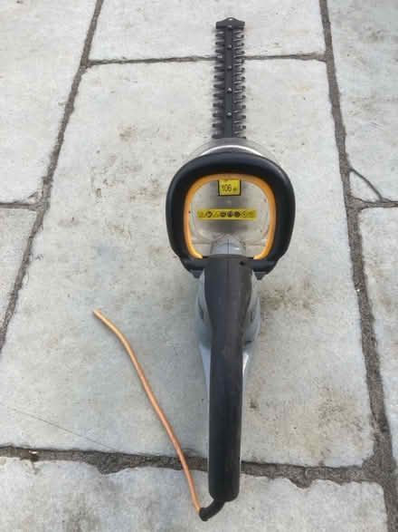 Photo of free Hedge trimmer (Wickford SS12) #2