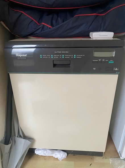 Photo of free Hotpoint Dishwasher (Lichfield WS13) #1