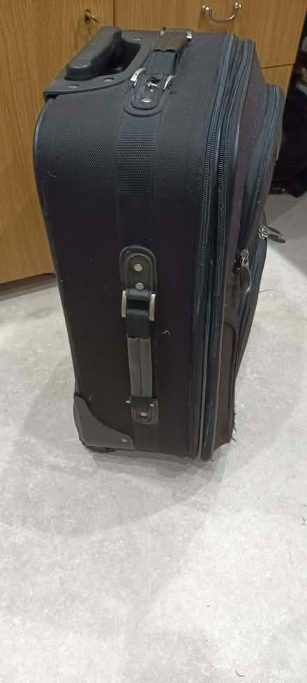 Photo of free Rolling suitcase (Cogges OX28) #1