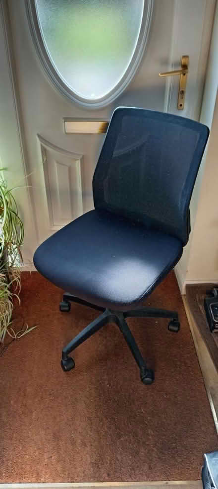 Photo of free Black Office Chair (TW19) #1