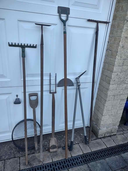 Photo of free gardening tools (Tettenhall Wood WV6) #1