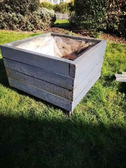 Photo of free Planter (Bournes Green SS2) #1