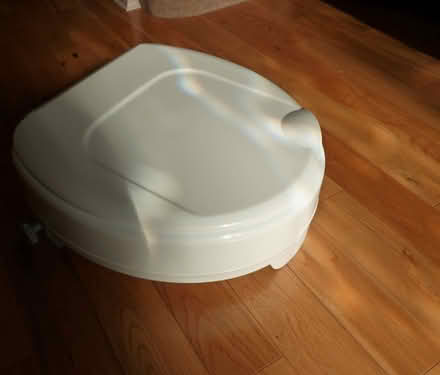 Photo of free Toilet Seat Raiser (Hadleigh SS7) #1