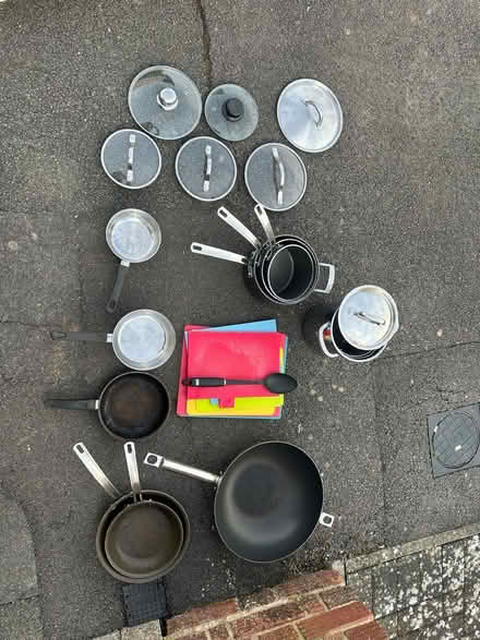 Photo of free Pots, pans and chopping boards (Headington OX3) #2