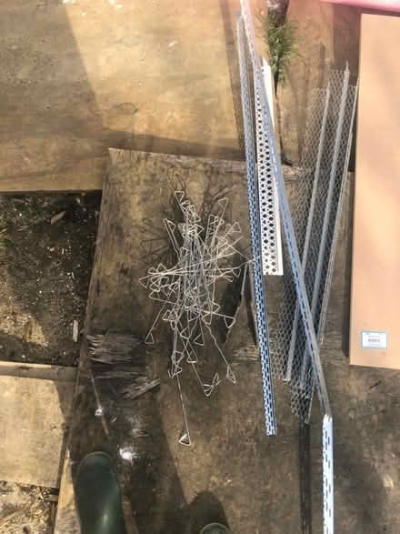 Photo of free Wall ties, beading, fascia, mesh (BR3) #2