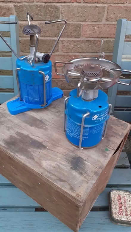 Photo of free Gas camping stove with empty cylinder (Gedling NG4) #1