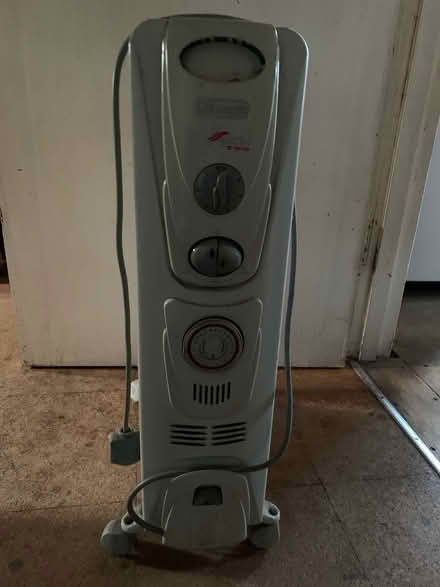 Photo of free Heater - Dragon Two (Merton Park, SW19) #3