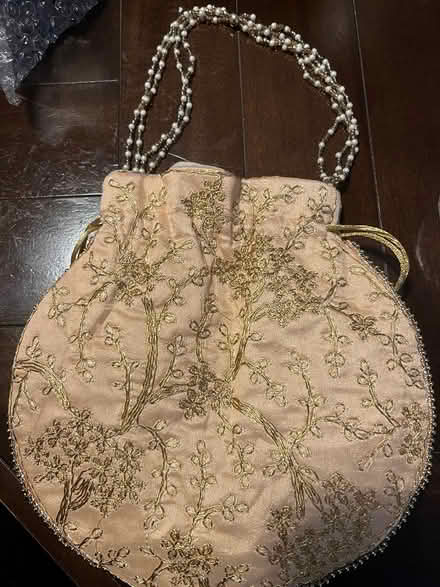 Photo of free Purse- from India or Pakistan or so (C04) #2