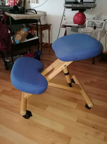 Photo of free Posture Stool (Broughton CH4) #1