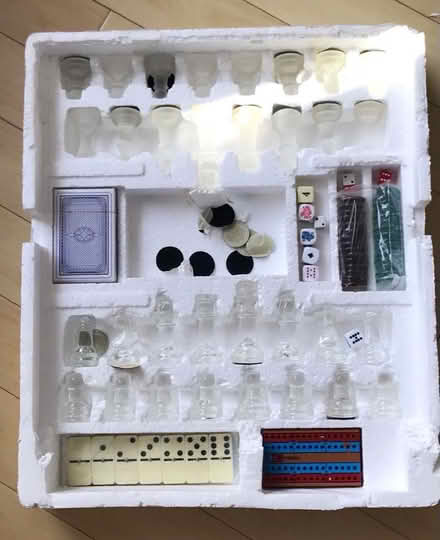 Photo of free 7 Games Set. Glass Board (Willaston CH64) #1