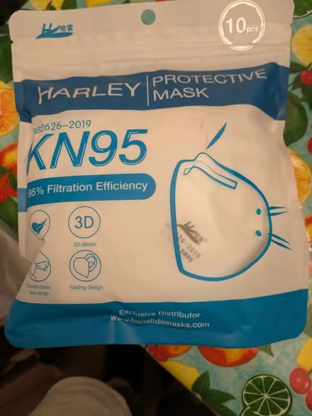 Photo of free KN-95 Masks (El Cerrito Plaza) #1