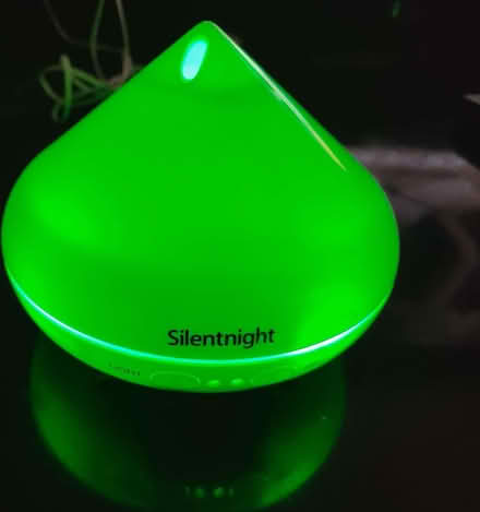 Photo of free Silentnight lamp - changes colour (Poets MK40) #2
