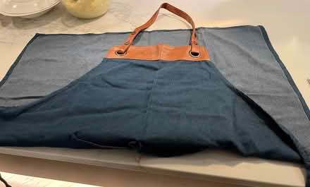 Photo of free 2 aprons , never used (NW8 St. John’s Wood) #2