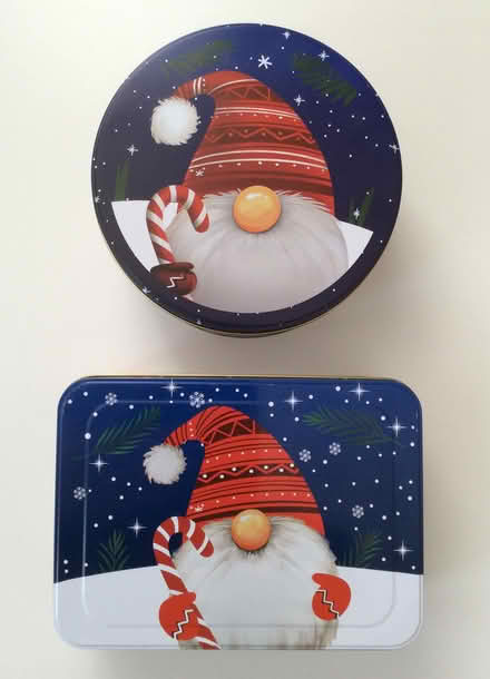 Photo of free Two Christmas Cookie Tins (Bells Corners) #1