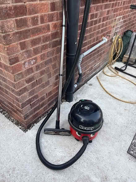 Photo of free Henry hoover (S44) #1