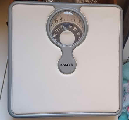 Photo of free Salter bathroom weighing scales (Leeds LS8) #1