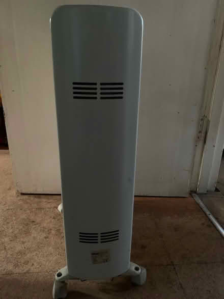 Photo of free Heater - Dragon Two (Merton Park, SW19) #2