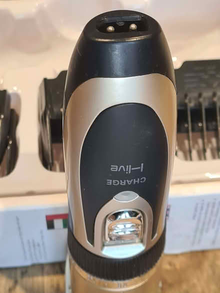 Photo of free dog-grooming kit (Richmond TW10) #2