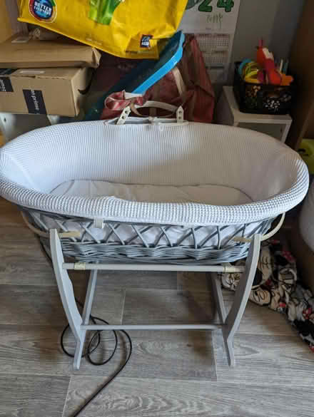 Photo of free Moses basket and stand (Wollaton NG8) #1