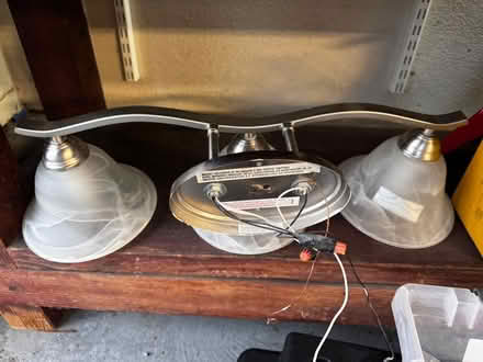 Photo of free Light Fixtures (Orinda) #4