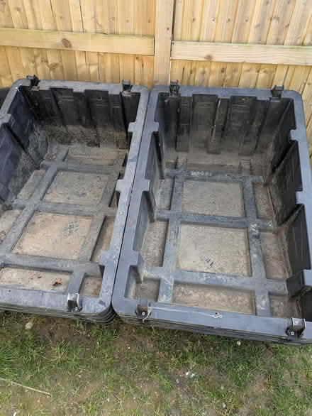 Photo of free Plastic containers (TN23) #1