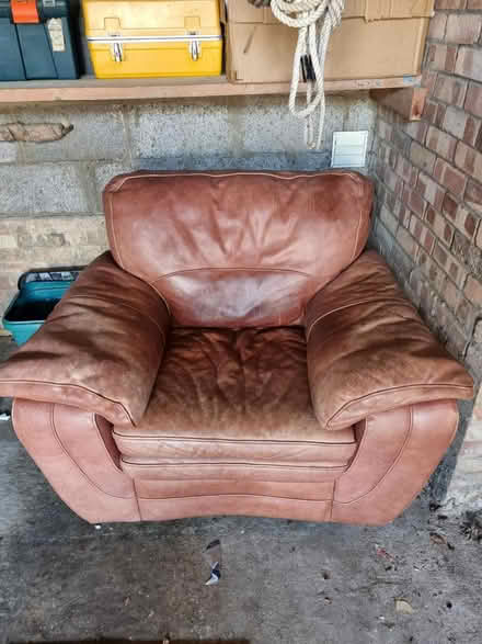 Photo of free Leather Divan and 2 armchairs (CO4 3SH) #1