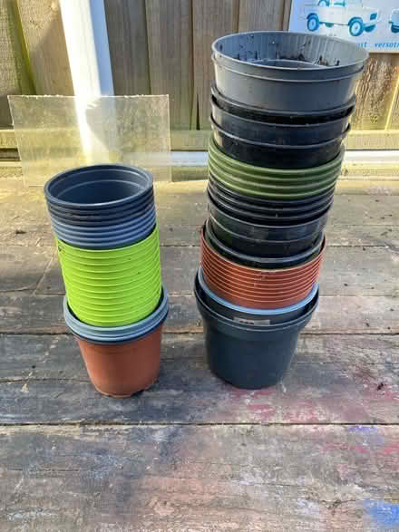 Photo of free Small plant pots (Shelton Lock DE73) #1