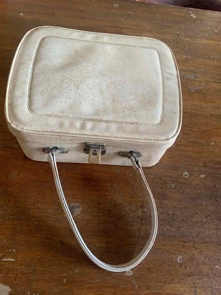 Photo of free Cosmetics case (OX2 North Oxford) #2
