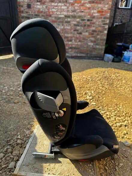 Photo of free Cyber iFix car seat (YO30) #3