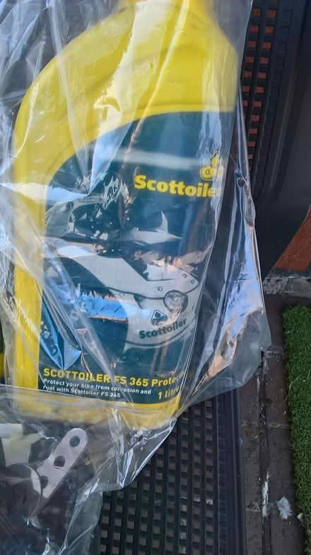 Photo of free Scottoiler oil+ spares (orton) #3