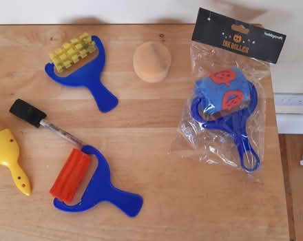 Photo of free Stamps for ink/paint. painting bibs and foam tools (Clapham MK41) #2