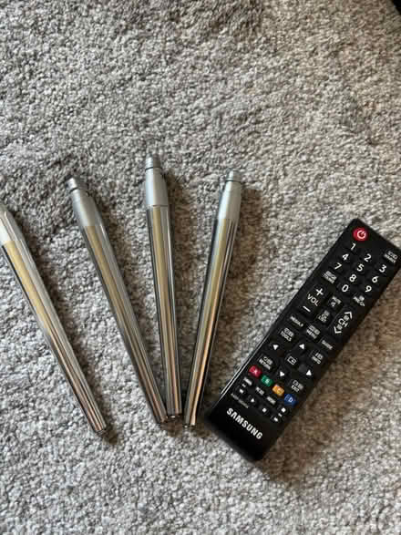 Photo of free 50’’ Samsung tv (TW7 7PS) #3